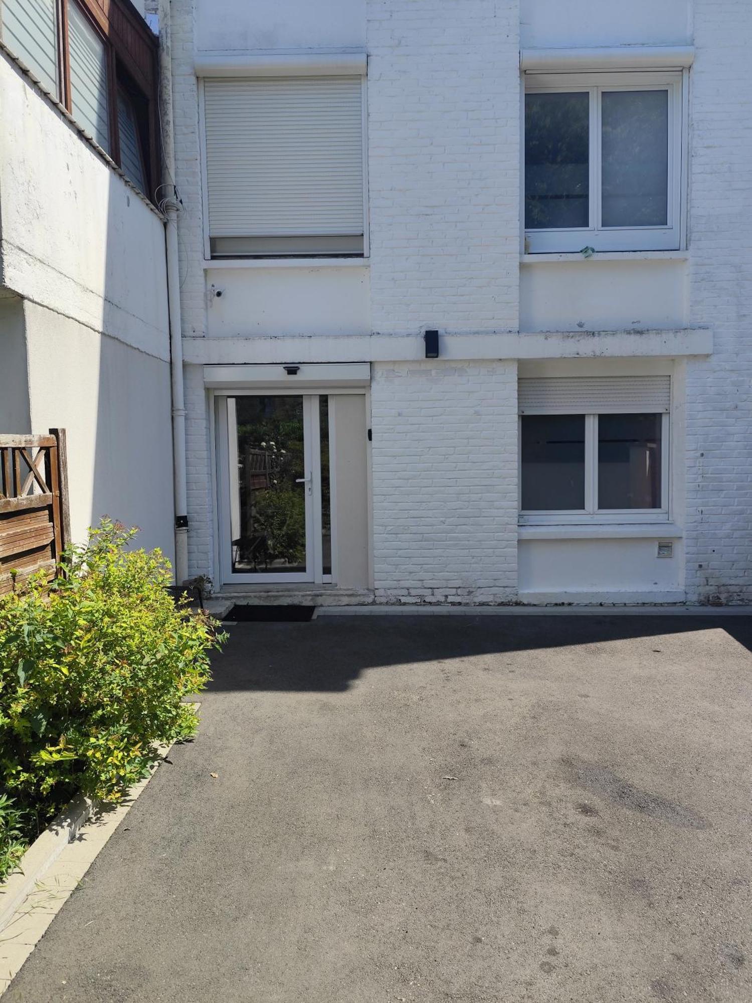 Escapade Pres De Lille - Appartement Charmant Avec Terrasse Et Parking Privee Mons-en-Baroeul Exteriör bild