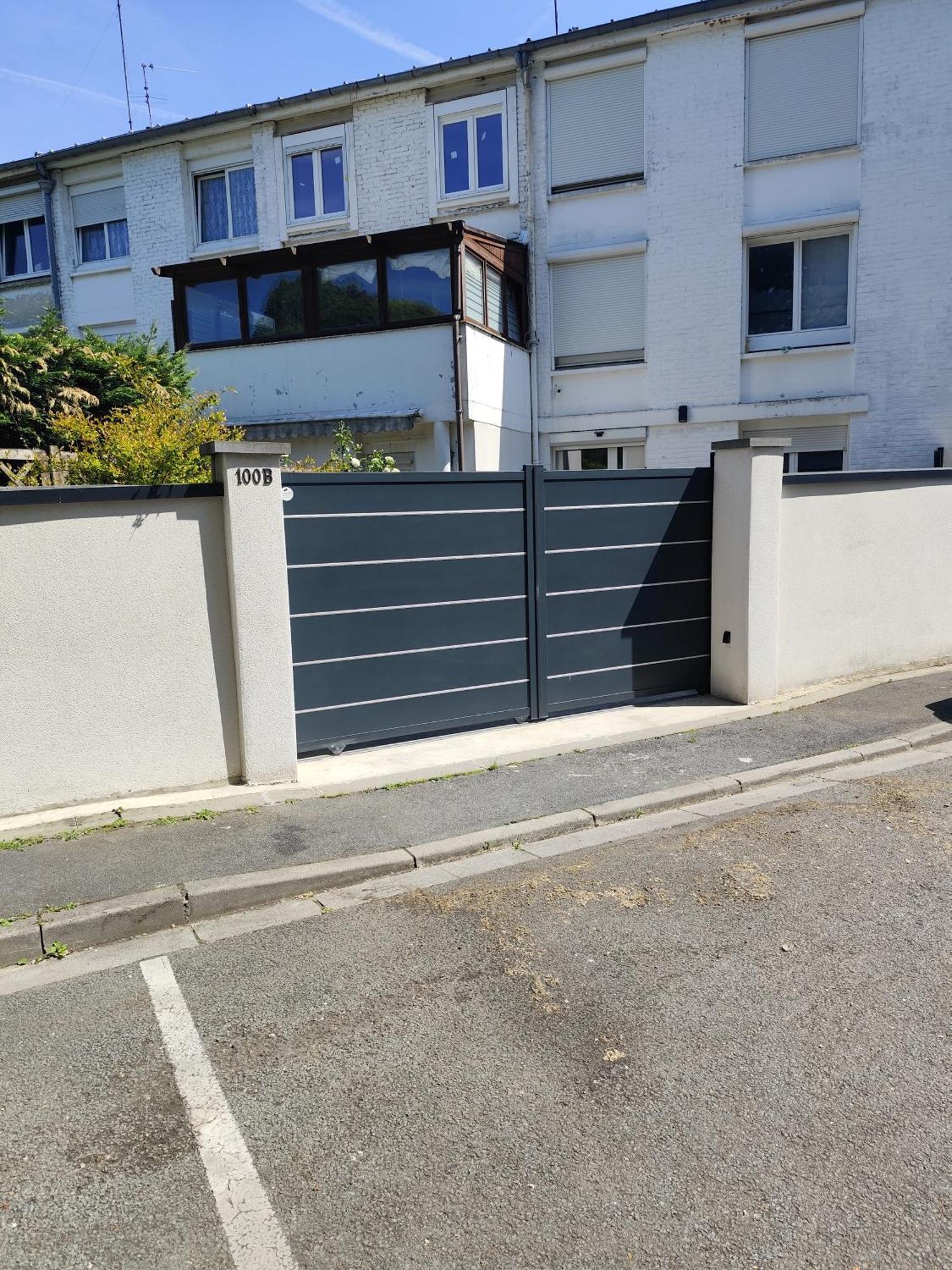 Escapade Pres De Lille - Appartement Charmant Avec Terrasse Et Parking Privee Mons-en-Baroeul Exteriör bild